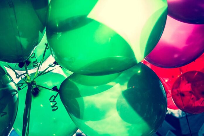 balloons-1869269_1280-a498d1dd8aa64502934055675acfe21b