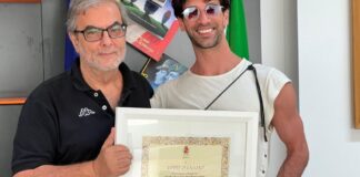 Il talento molfettese della danza Vito Pansini ricevuto in Comune dal sindaco Minervini