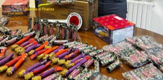Botti illegali in vendita, arrestato giovane coinvolto dei tumulti di Capodanno scorso