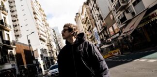C’è anche una data a Molfetta per il tour 2025 del cantautore romano Franco126