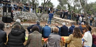 Mastropasqua apre la campagna a Borgo nel Pulo, partecipazione oltre le aspettative