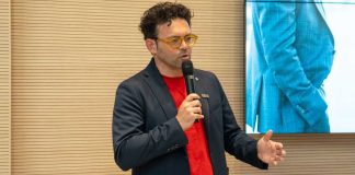 Nell’hub ICT globale di Exprivia il candidato sindaco Mastropasqua lancia il civismo hi-tech