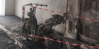 Moto incendiata nella notte molfettese: paura tra i residenti nei pressi del lungomare