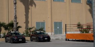 Blitz all’alba dei carabinieri: sotto sequestro il PalaPanunzio